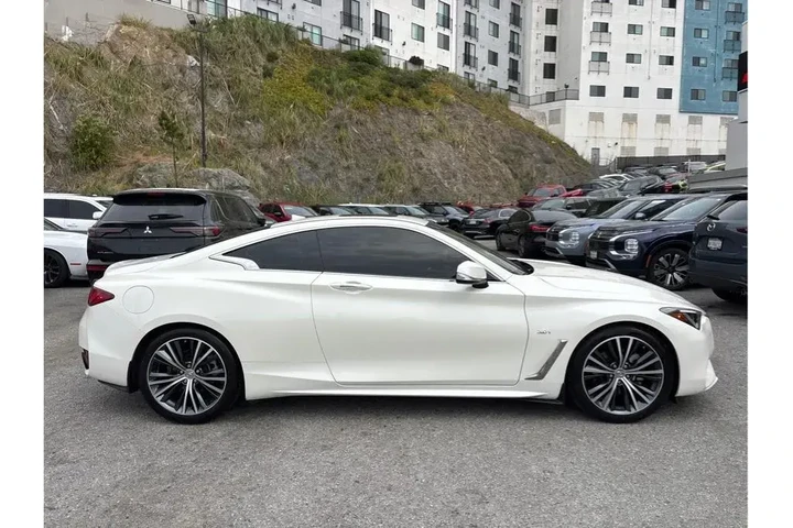 $25498 : INFINITI Q60 2019 3.0T Pure image 6