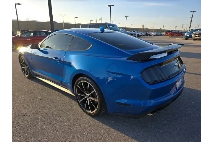 $24500 : Ford Mustang 2021 EcoBoost P image 3