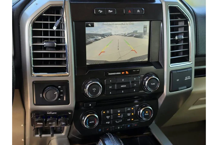 $16900 : Ford F-150 2015 4x4 Lariat 4 image 10