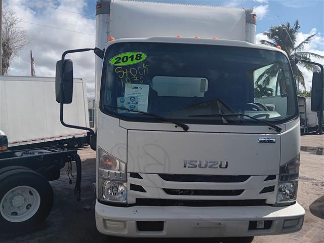 2018 ISUZU NPR 14FT STOCK 1870 image 2