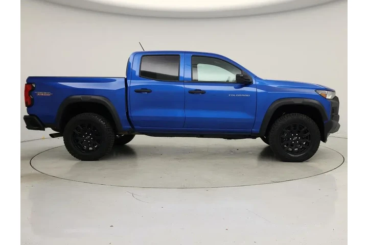 $33998 : Chevrolet Colorado 2024 4x4 image 7