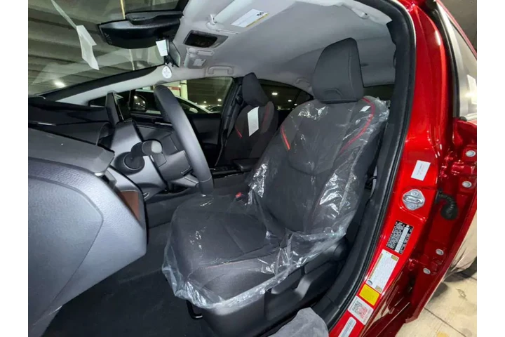 $36998 : TOYOTA PRIUS PLUG-IN HYBRID SE image 2