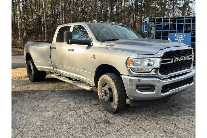 $36982 : Ram 3500 2020 4x4 Tradesman image 3