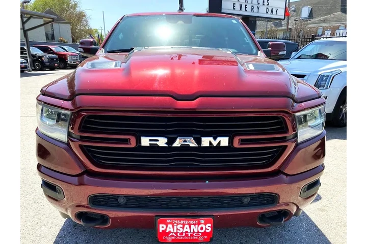 2022 RAM 1500 Laramie Crew Ca image 2