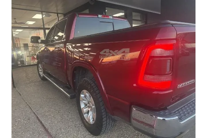 $22970 : Ram 1500 2019 4x4 Laramie 4d image 2