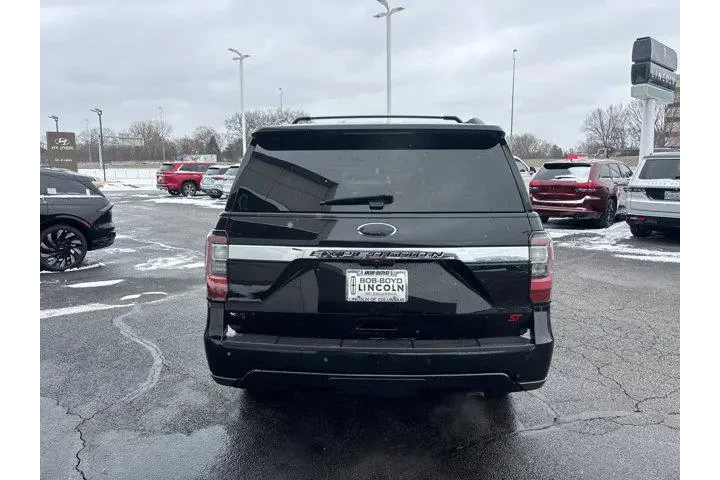 $39485 : Ford Expedition 2021 4x4 XLT image 6