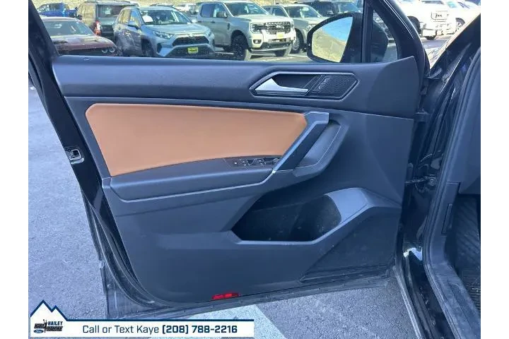 $11445 : Volkswagen Tiguan 2018 AWD 2 image 10