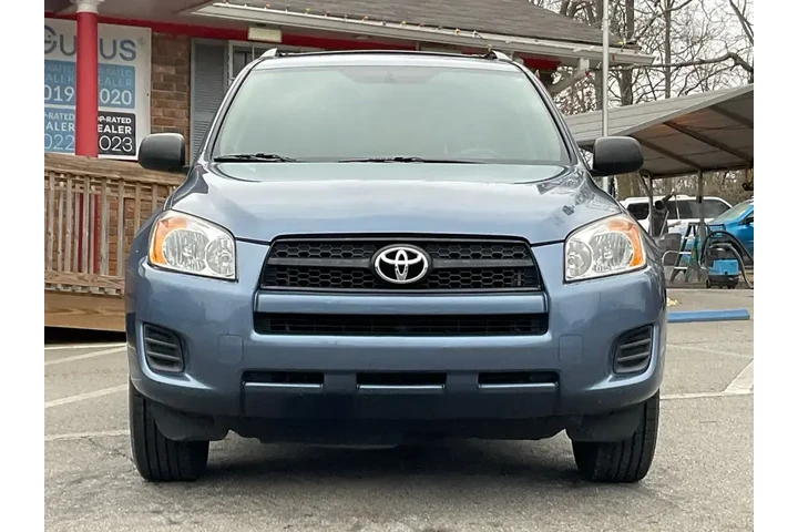 $10985 : Toyota RAV4 2012 Base 4dr SU image 2