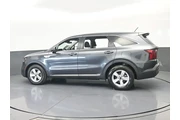 $20991 : Kia Sorento 2023 LX 4dr SUV thumbnail