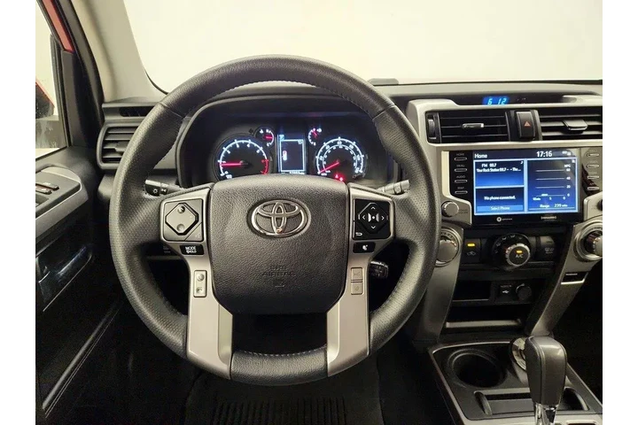 $38998 : Toyota 4Runner 2023 4x4 SR5 image 10