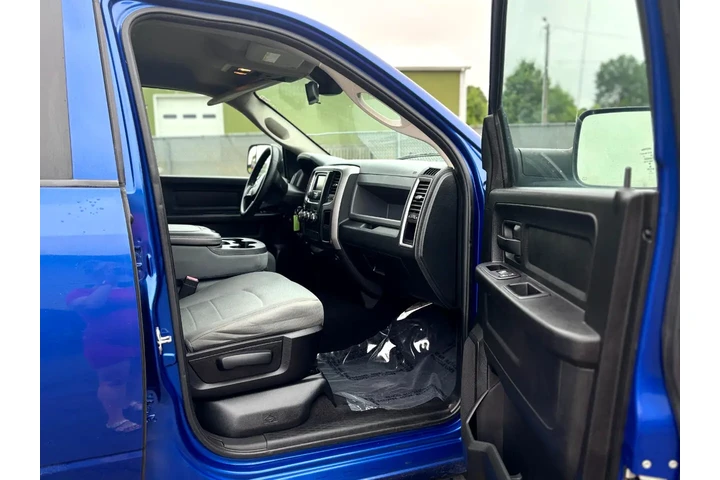 $21995 : 2015 RAM 1500 image 7