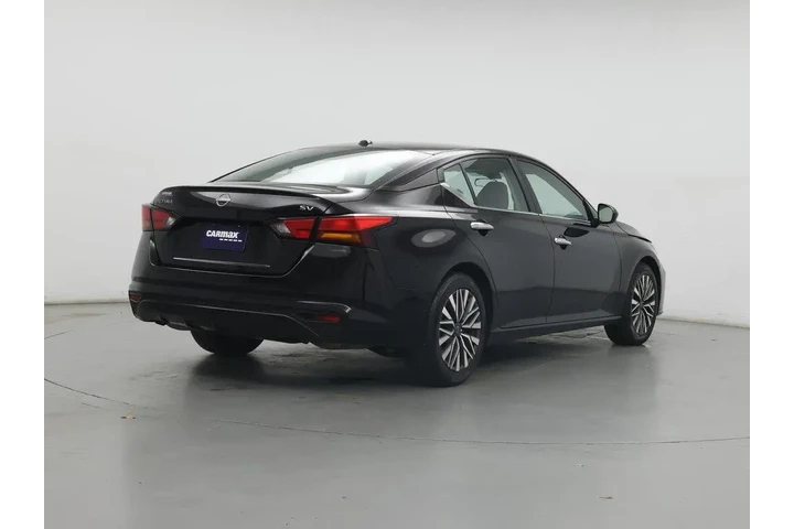 $21998 : Nissan Altima 2024 2.5 SV 4d image 8