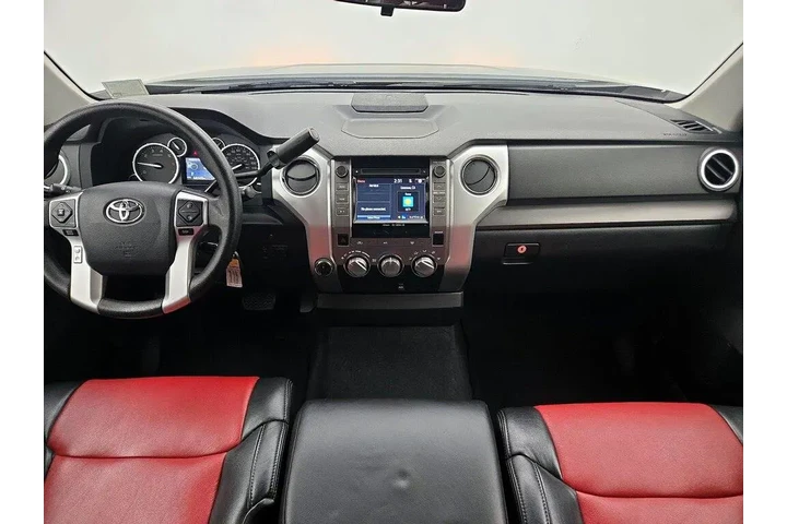 $33998 : Toyota Tundra 2017 4x4 SR5 4 image 9