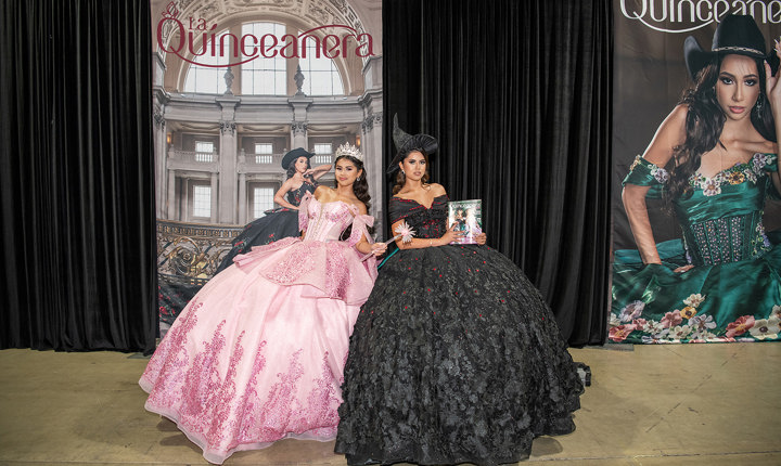 Modelos durante la Expo Quinceanera.com en Long Beach, presentado por El Clasificado