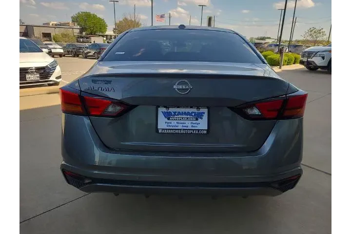 $25200 : Nissan Altima 2025 2.5 S 4dr image 5