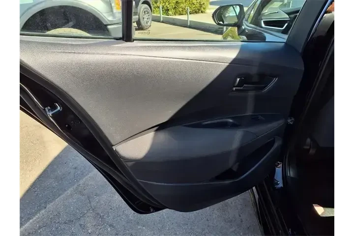 $18989 : Toyota Corolla 2024 LE 4dr S image 7