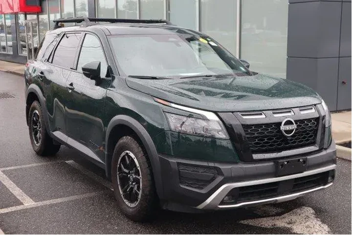 $30992 : Nissan Pathfinder 2023 AWD R image 2