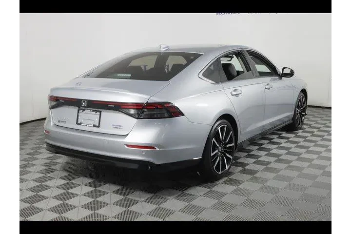 $32875 : Honda Accord Hybrid 2024 Tou image 7