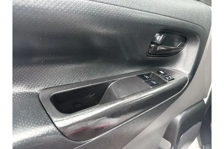 $9921 : Nissan NV200 2016 S 4dr Carg image 3