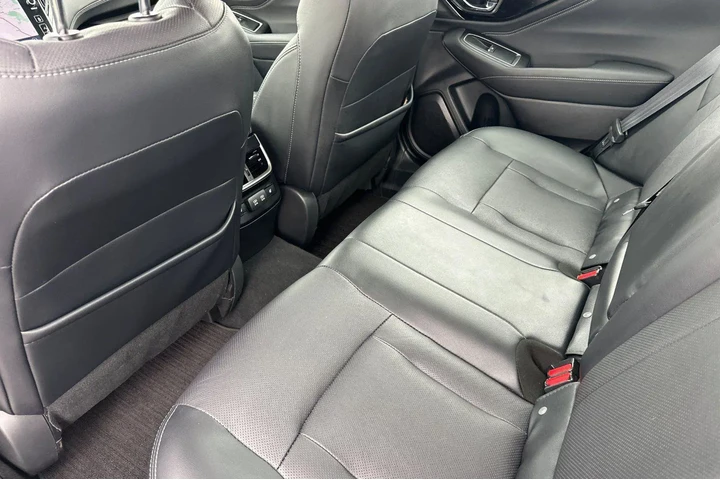 $22900 : Subaru Legacy 2021 AWD Limit image 7