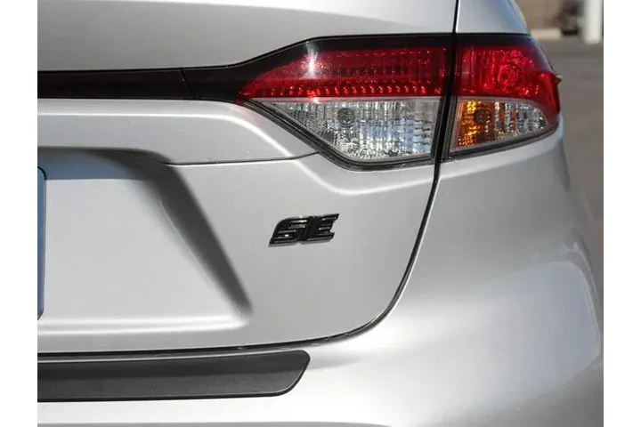 $17762 : Toyota Corolla 2021 SE 4dr S image 8