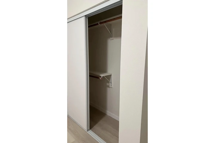 $1200 : Private room for rent image 3