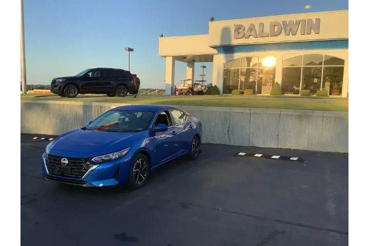 $22550 : Nissan Sentra 2024 SV 4dr Se image 3