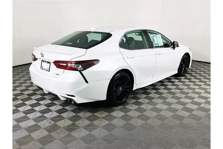 $26900 : Toyota Camry 2023 XSE 4dr Se image 7