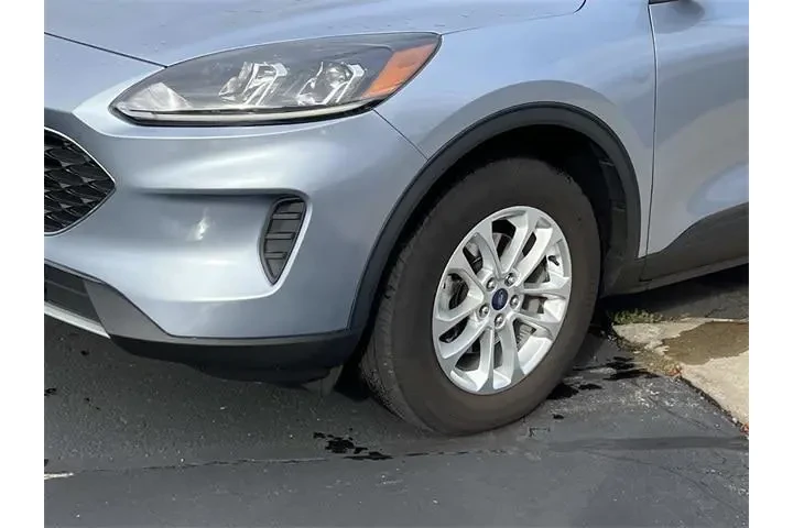 $21000 : Ford Escape 2022 AWD SE 4dr image 9