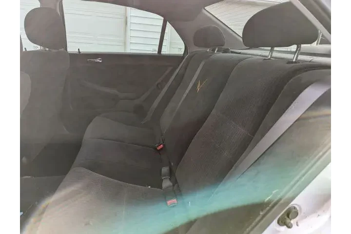 $4400 : Honda Accord 2003 DX 4dr Sed image 9