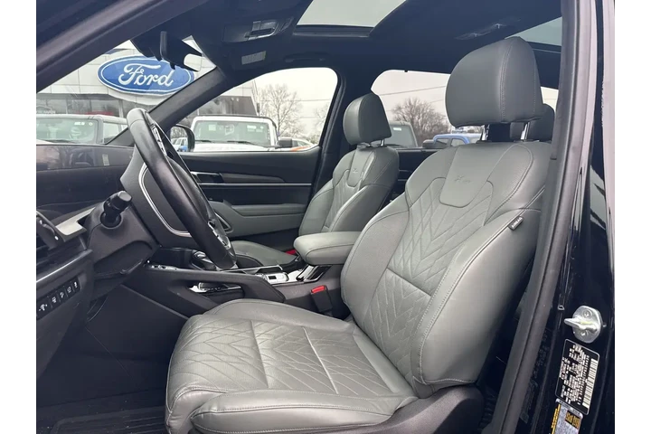 $39995 : Kia Telluride 2023 AWD SX X- image 7