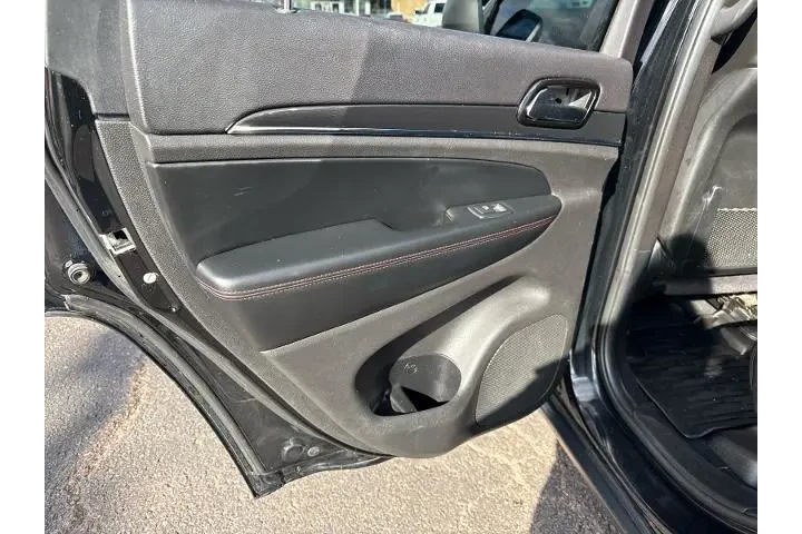 $22577 : Jeep Grand Cherokee 2020 4x4 image 10