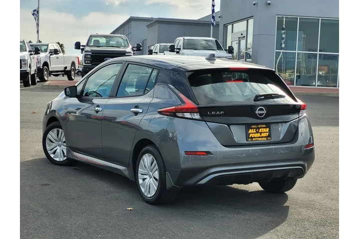 $15000 : Nissan LEAF 2024 S 4dr Hatch image 6