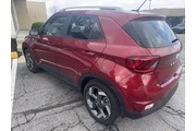 $14977 : Hyundai VENUE 2024 SEL 4dr C thumbnail