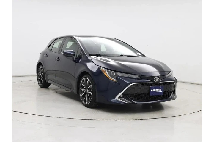 $23998 : Toyota Corolla Hatchback 202 image 1