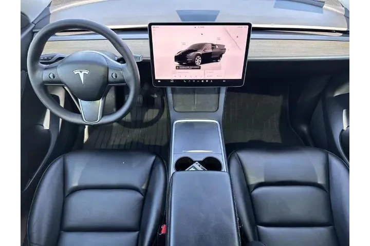 $31800 : Tesla Model Y 2022 AWD Long image 7