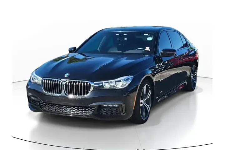 $27291 : BMW 7 Series 2019 740i 4dr S image 2