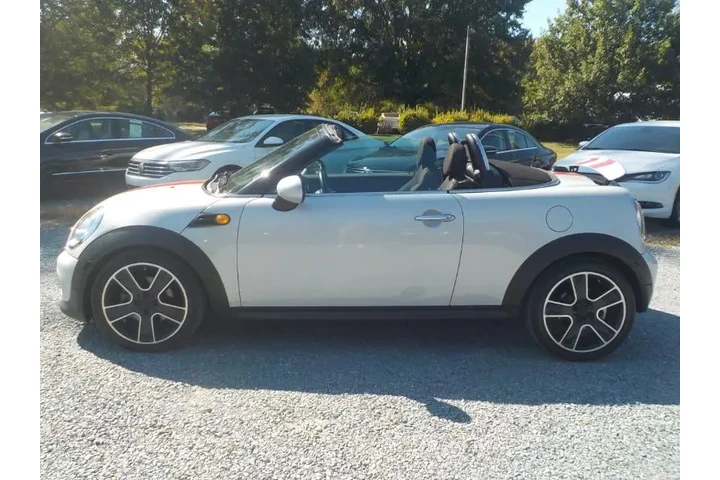 $11551 : 2015 Convertible Base Roadster image 2