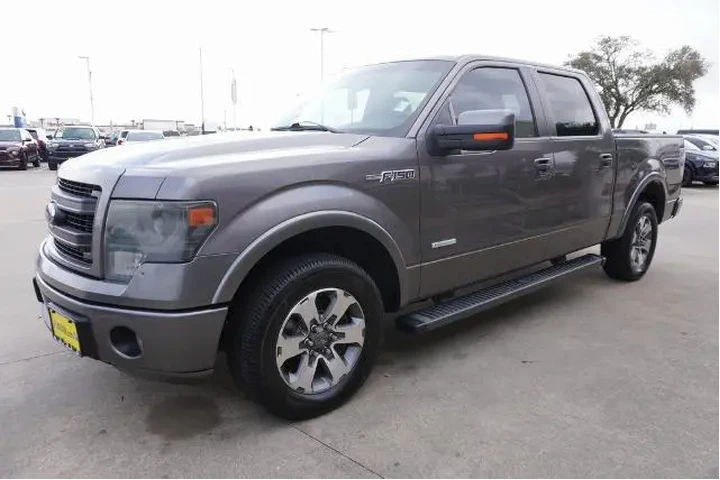 $14488 : Ford F-150 2014 4x2 FX2 4dr image 3