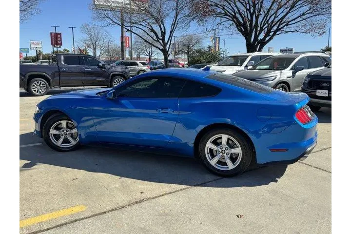 $25687 : Ford Mustang 2021 EcoBoost P image 7