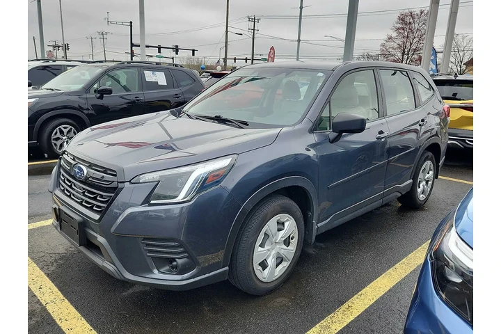 $23995 : Subaru Forester 2022 AWD Bas image 3