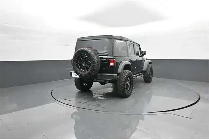 $24915 : Jeep Wrangler Unlimited 2020 image 7