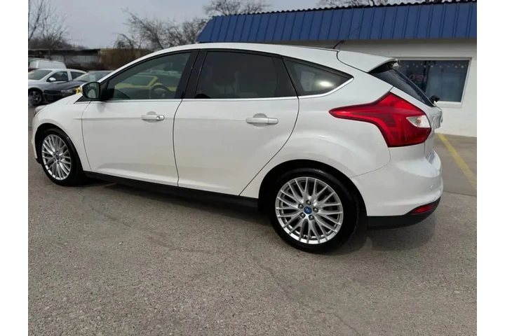 2012 FORD FOCUS2012 FORD FOCUS image 5