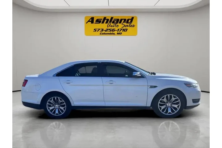 $9900 : 2017 Taurus Limited image 8
