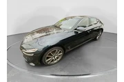 $29995 : Genesis G70 2025 2.5T Standa thumbnail