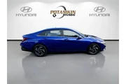 $18703 : Hyundai ELANTRA 2024 SEL 4dr thumbnail