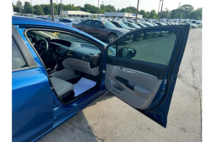 $7980 : 2014 Civic Sedan 4dr CVT EX image 8