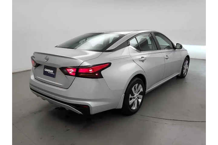 $19998 : Nissan Altima 2023 2.5 S 4dr image 5