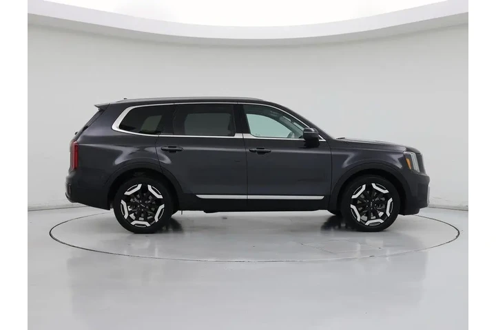 $33998 : Kia Telluride 2025 S 4dr SUV image 7