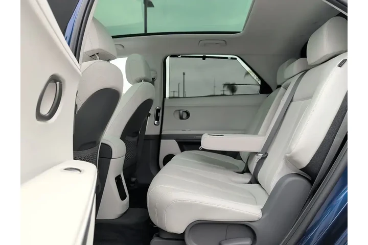 $36495 : Hyundai IONIQ 5 2026 Limited image 10